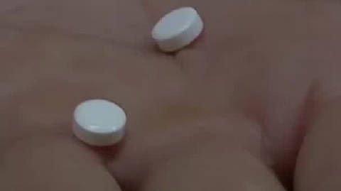#医生提醒吃药不喝酒醉蟹腐乳也别吃# 【服用甲硝唑后饮酒 男子昏迷后