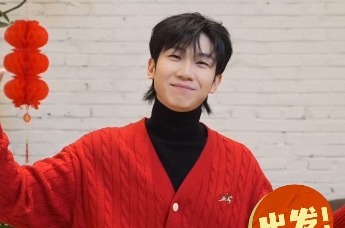 白举纲作为一汽红旗的明星见证官，将与红旗车主和粉丝们把“中国年”搬到意大利米兰！