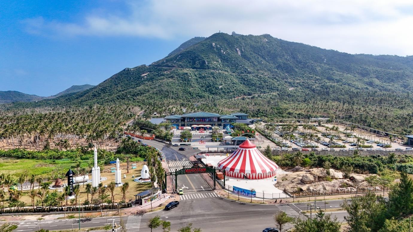 山海同辉启新程 航天逐梦谱华章