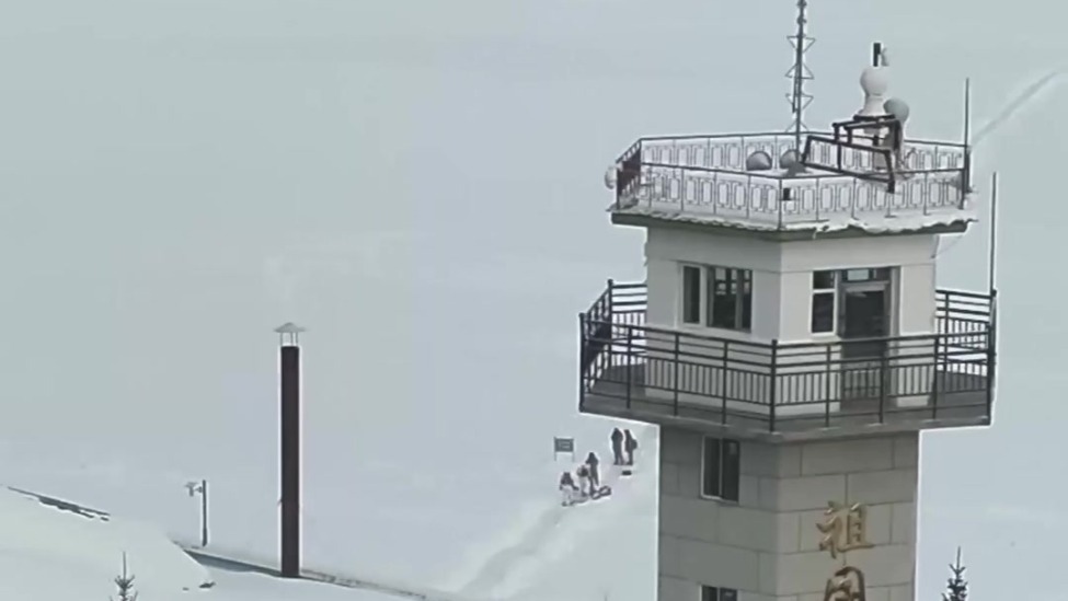 北极哨所的00后军人说：“不必太张扬，是花自然香”