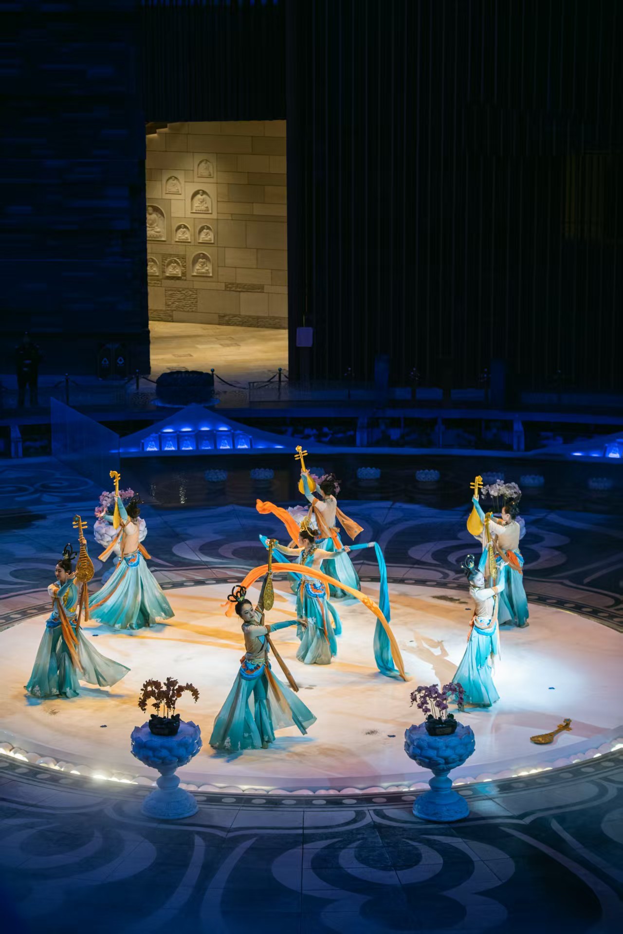 超三万游客打卡牛首山！马年新春第一波年味直接拉满