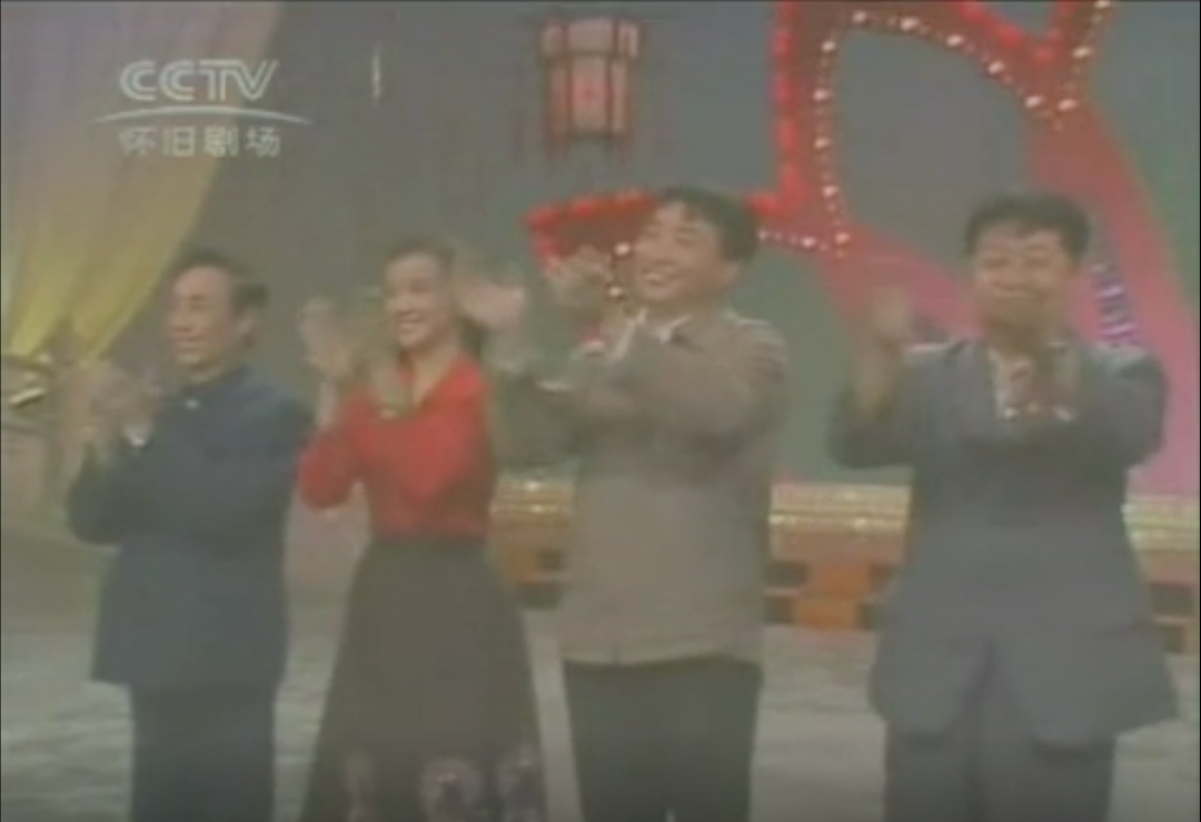 春晚广告位争夺战:四十年国民记忆与商业暗流