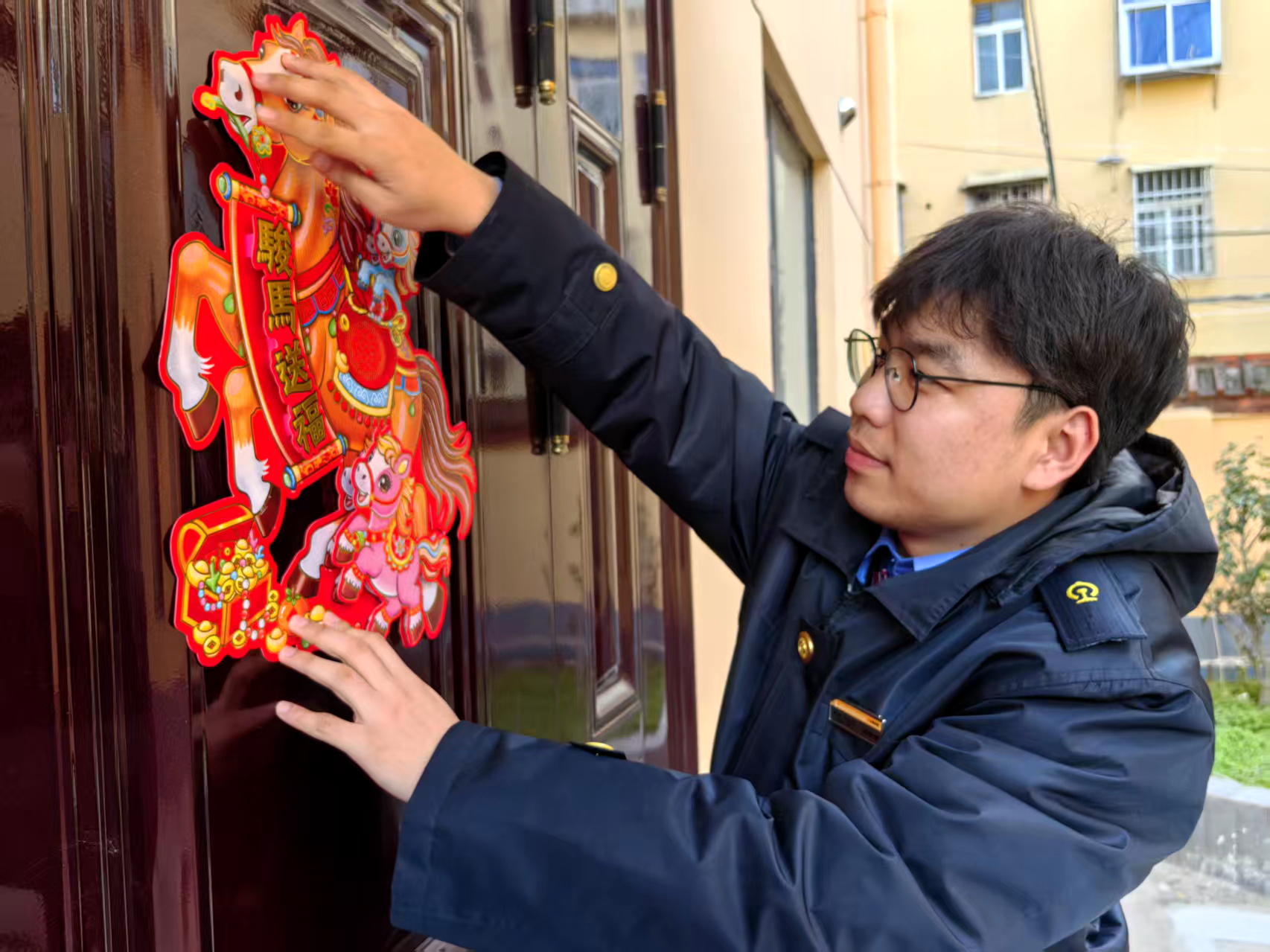 郑铁邓州站:团情相伴过小年 坚守岗位年味浓