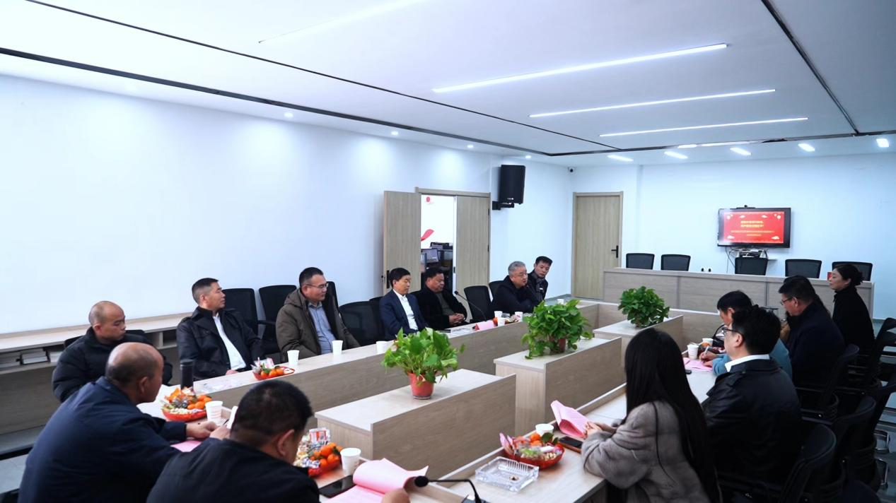 乡情为归 笃行向新：滨海港经济区黄海村举办2026年乡贤暨成功人士新春团拜会