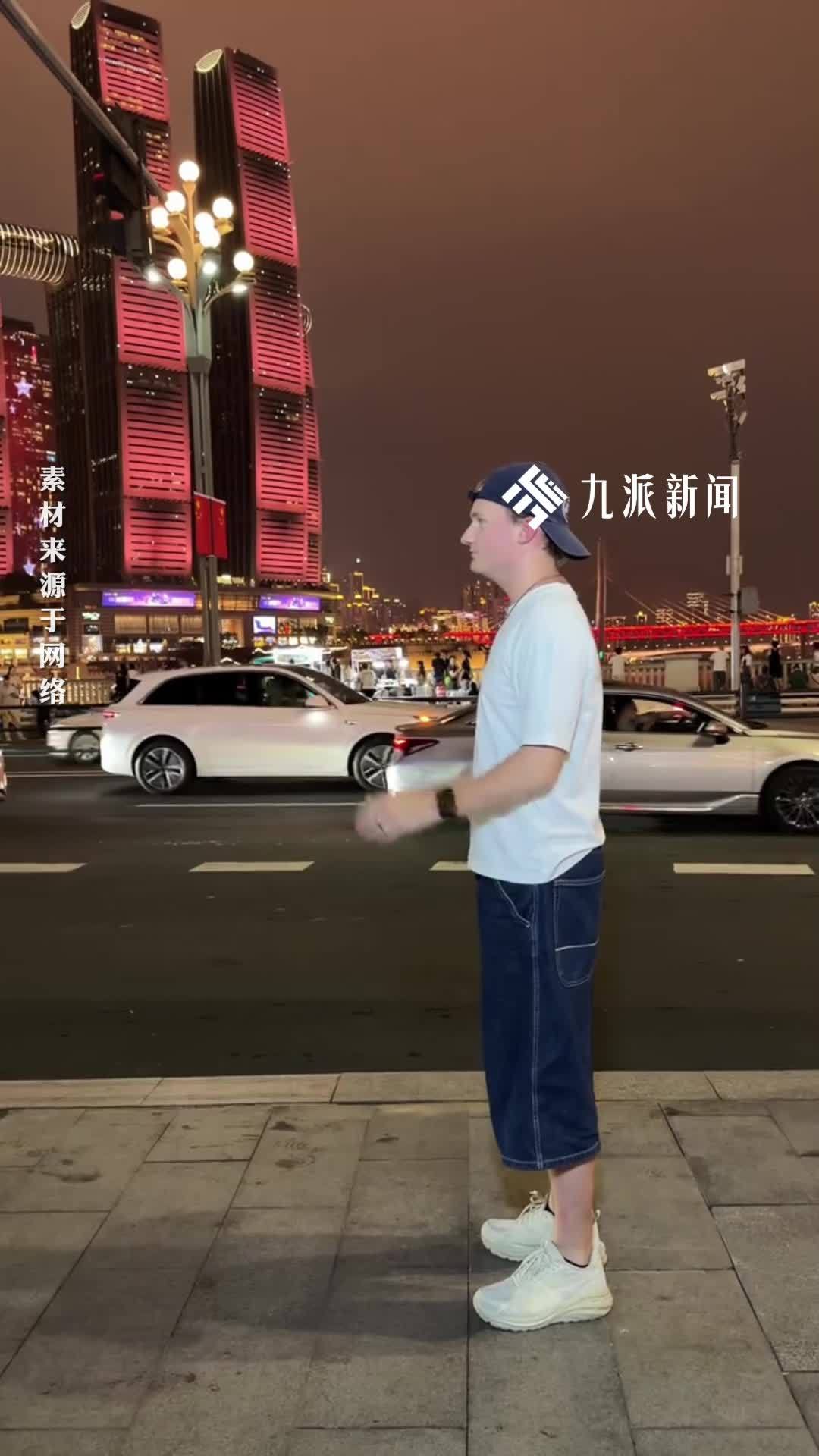 重庆机车约拍火爆，骑手称接待的外国顾客比中国人还多