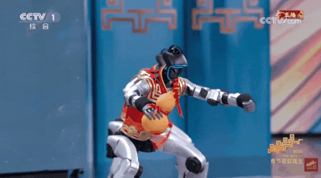 春晚机器人炸翻全球,10亿人围观零翻车!老外惊掉下巴,订单暴涨卖疯