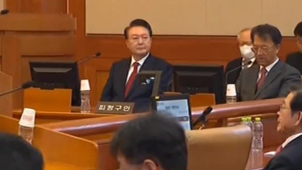 难逃青瓦台魔咒，尹锡悦被判无期，紧急戒严成政治自杀前奏