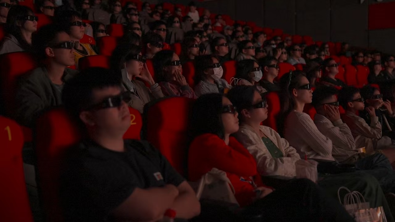 广州首个4K—14m焕影岛LED电影空间升级背后：影院产业的“技术军备竞赛”开始了