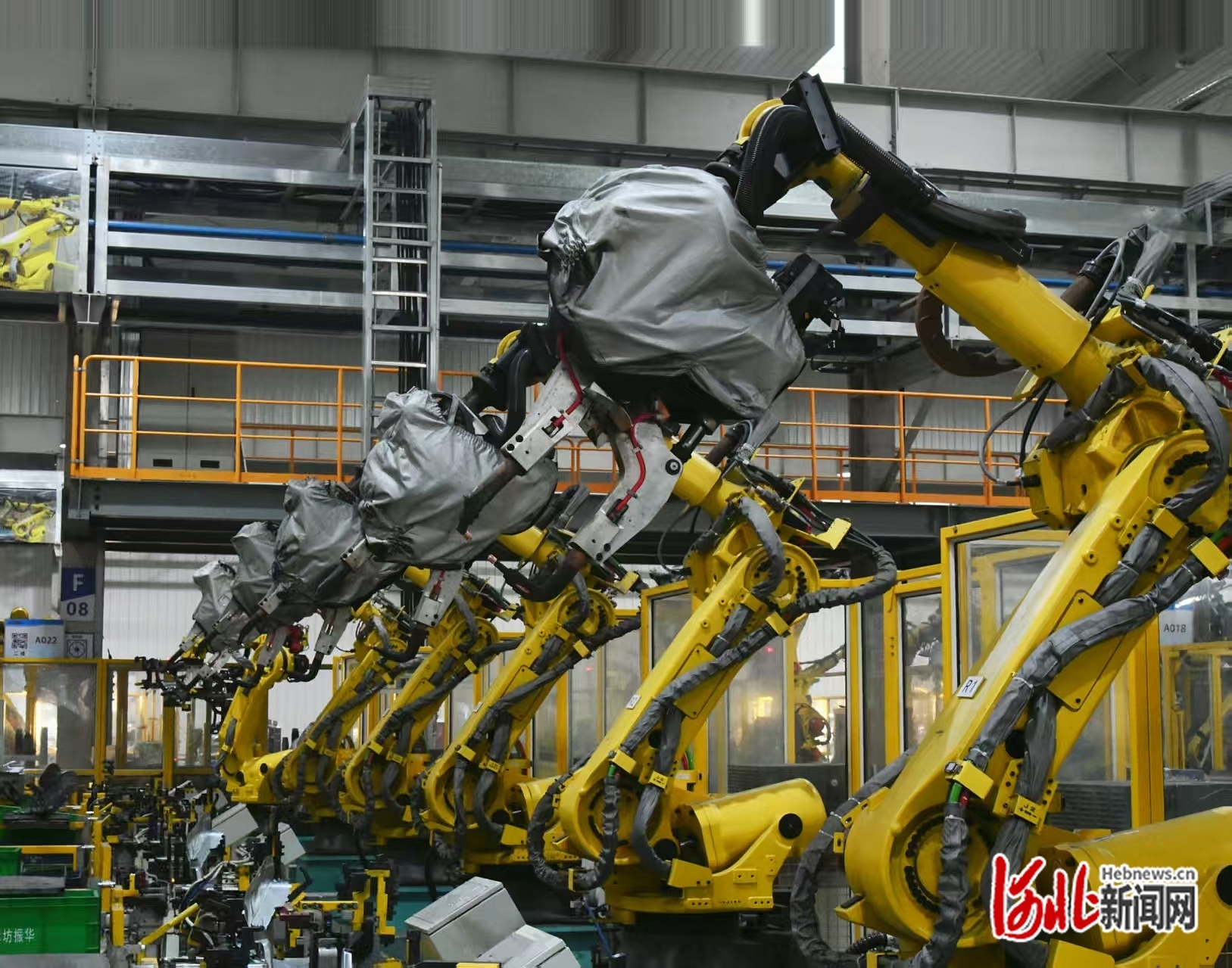 焊接车间。（摄/王怡文）