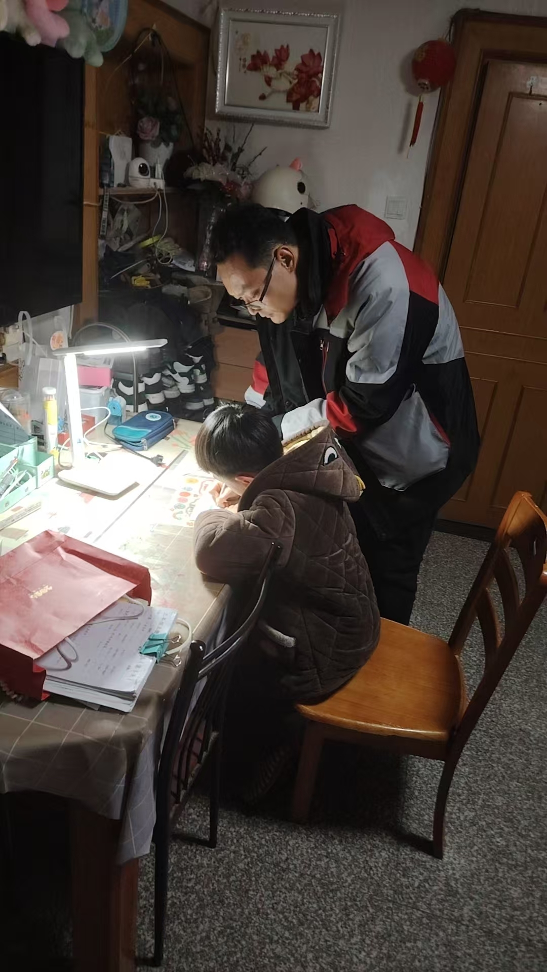 以城为家 以暖为伴|让留镇坚守者“留”得安心、过得暖心