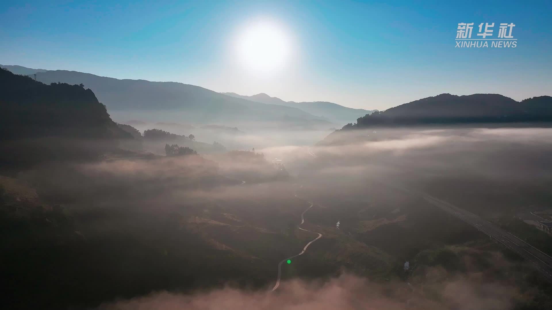 千城胜景｜云南墨江孟弄：云海漫山峦 水墨绘乡野
