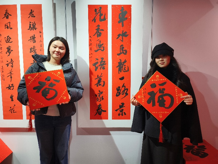 名家书福、马年台历……艺术金陵美术馆邀您解锁地道新春仪式感