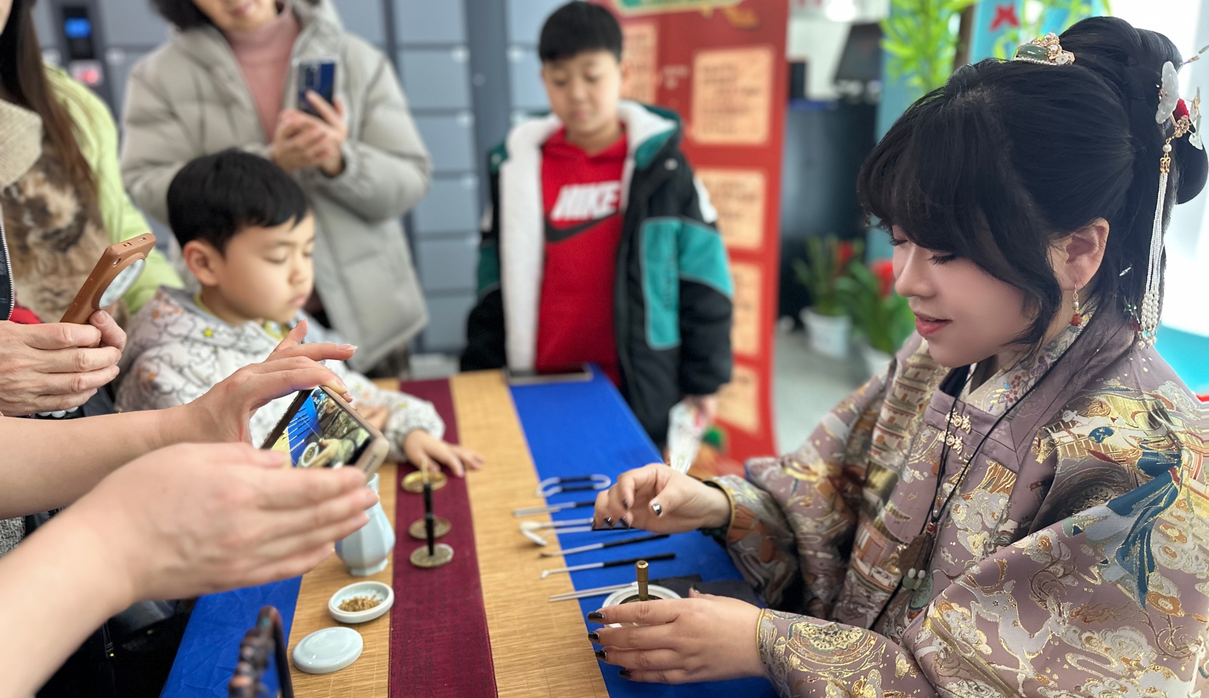 河南南水北调博物馆新春首日人气旺  非遗与民俗点燃文化年味