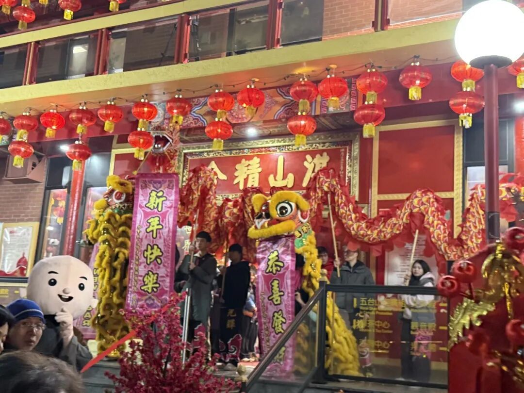 万众同心迎马年！加拿大佛教会湛山精舍举行2026丙午除夕敲钟祈福盛典