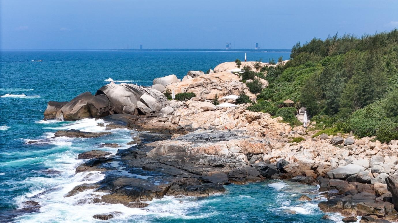 山海同辉启新程 航天逐梦谱华章