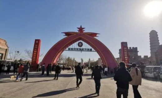 �����ػƶ�Ӫ��ɫ�Ļ�԰��ζŨ������