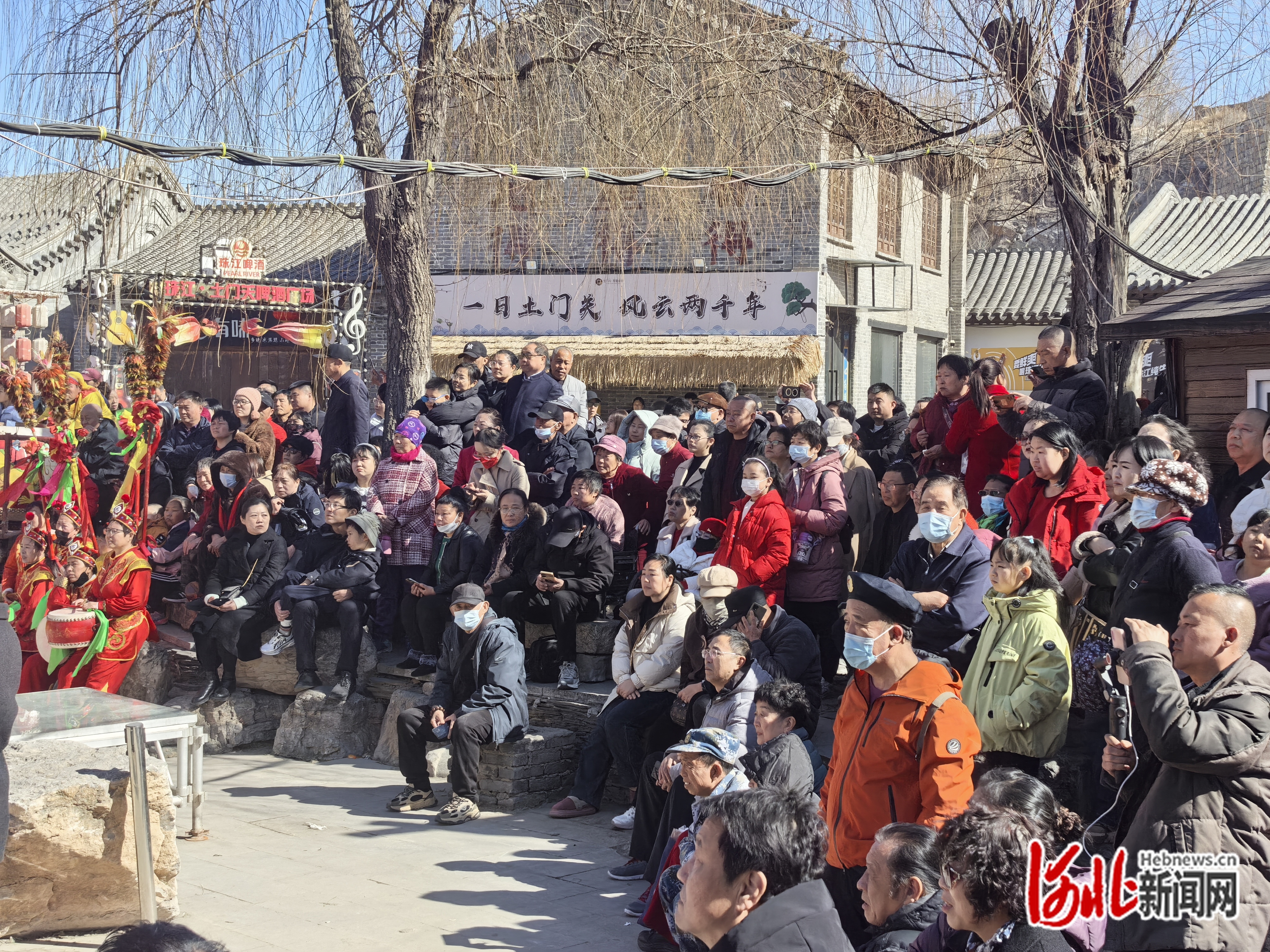 第十一届京畿燕赵民俗大庙会演出现场。赵家琪摄