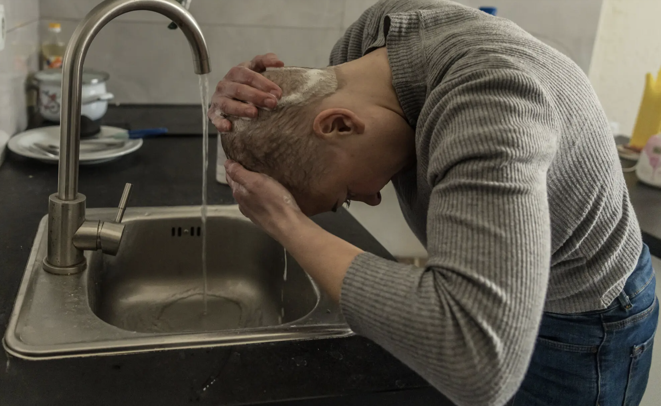 乌克兰人:谢谢,但别再称我们“坚韧不拔”