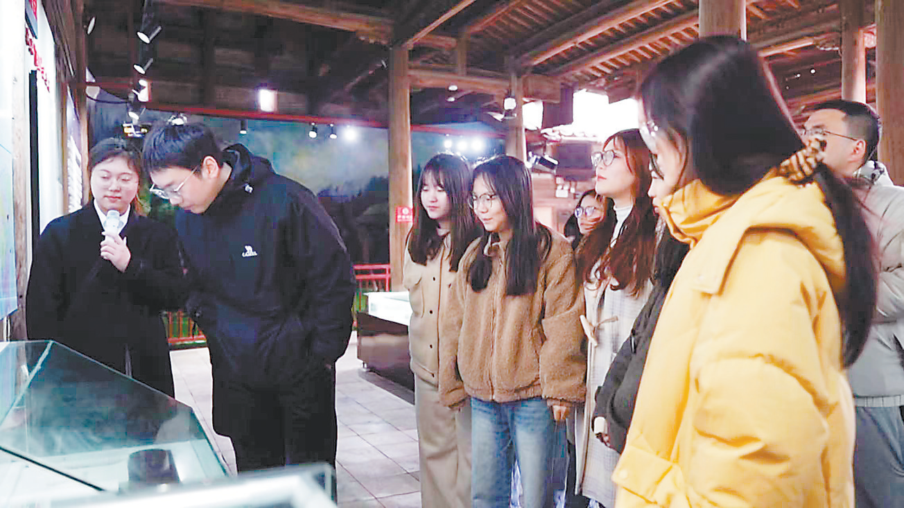 红色景区“别样红”，抚州年味有温度