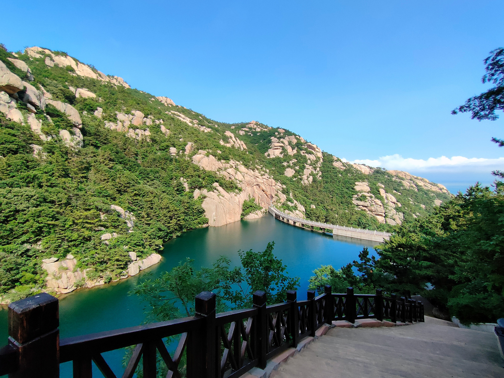 春节假期崂山风景区累计揽客超30万人次 同比增49.8%