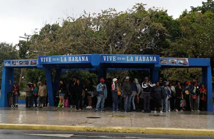 对抗美国霸权?古巴遭断油陷绝境,加拿大“唱反调”将援助古巴