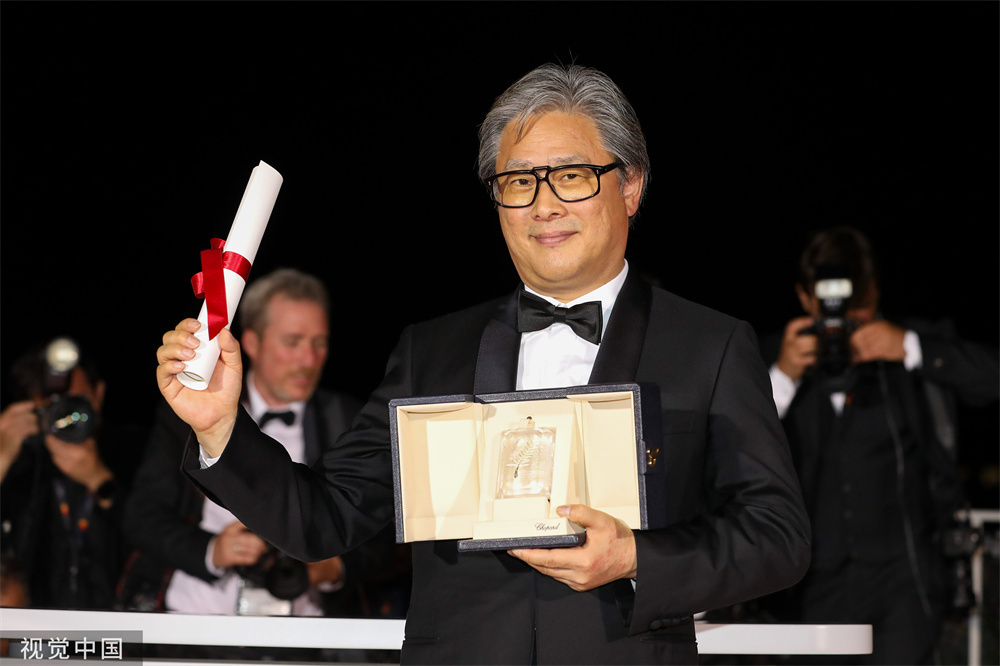 2022年，朴赞郁获得戛纳最佳导演奖