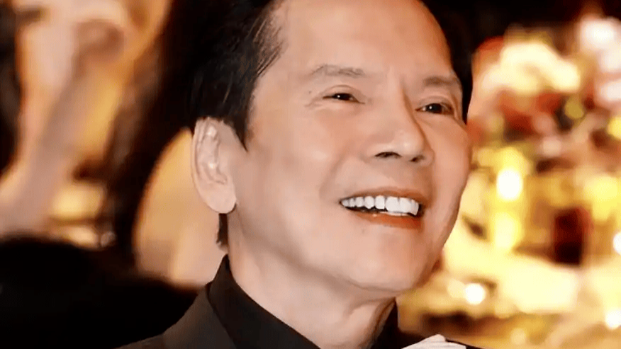 向华强谈儿子向佑表现好可分家产：遗嘱可以先立但财产不能先分_凤凰网
