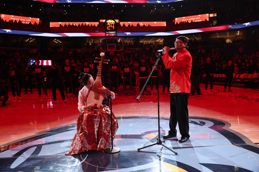 中国乐器在灰熊队主场奏响新春序曲