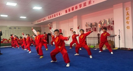 传承非遗文化 弘扬武术精神—邹城梅拳武馆成立仪式举行