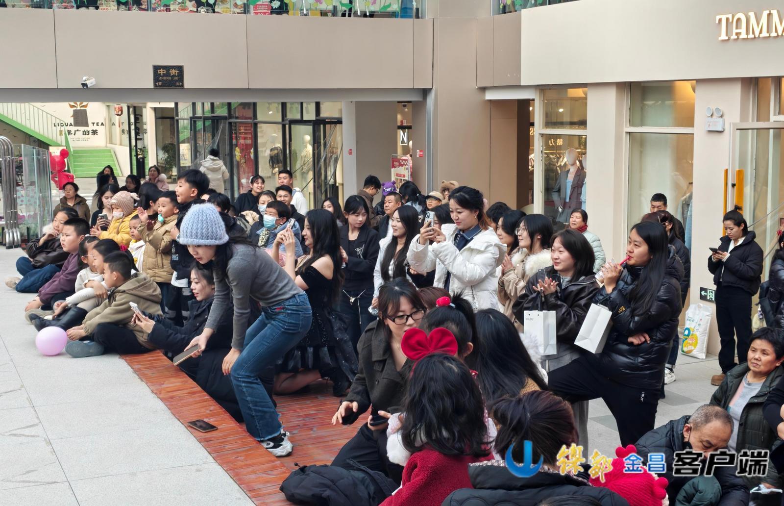 △国芳随机舞蹈活动深受年轻人喜欢
