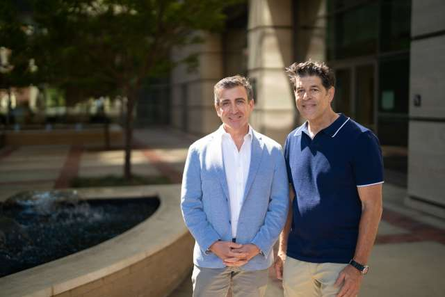 2025年终特辑｜那些正在改变癌症命运的UCLA Health时刻