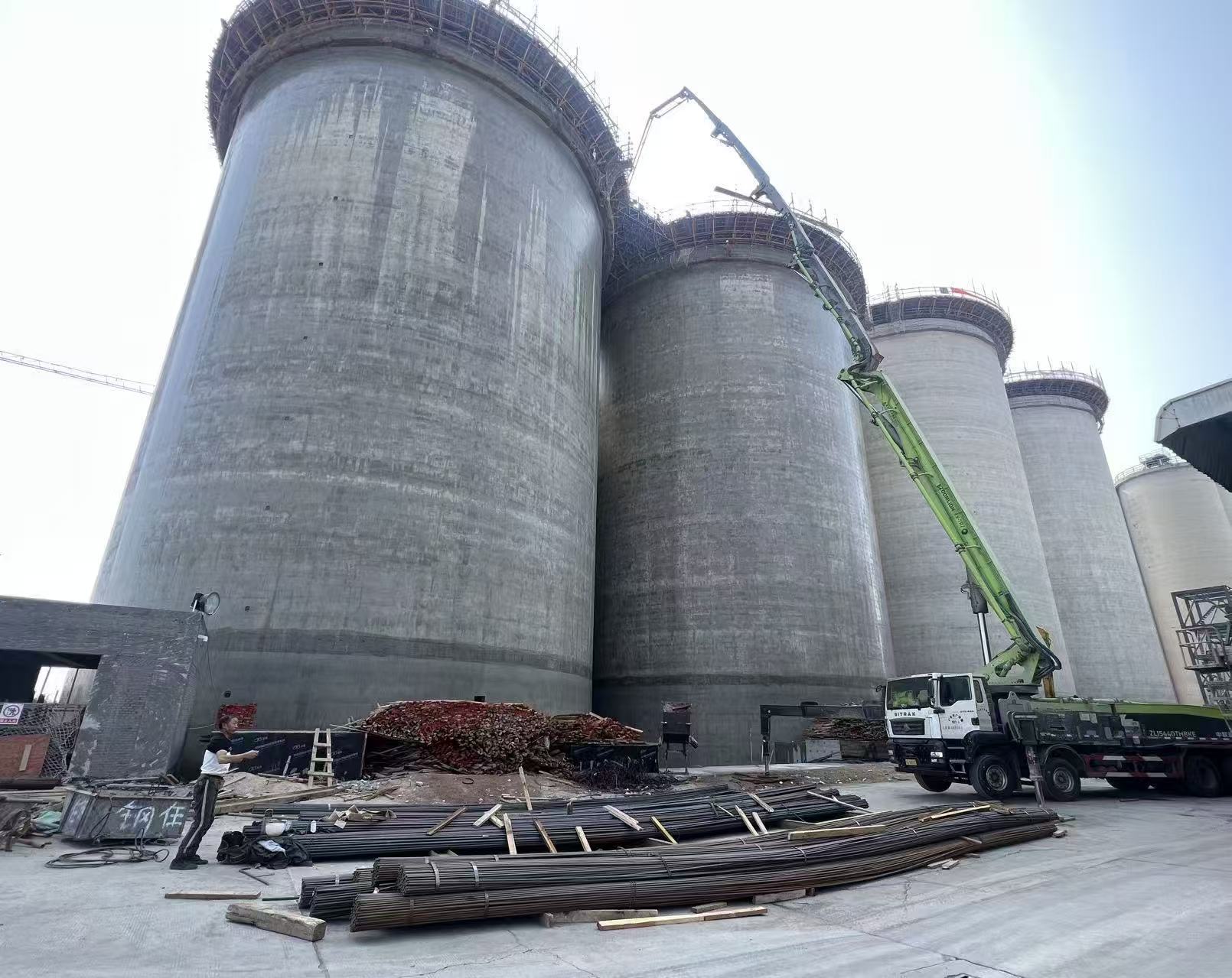 珠海华润银行深圳分行荣获“绿色及可持续金融产品服务创新”优秀案例