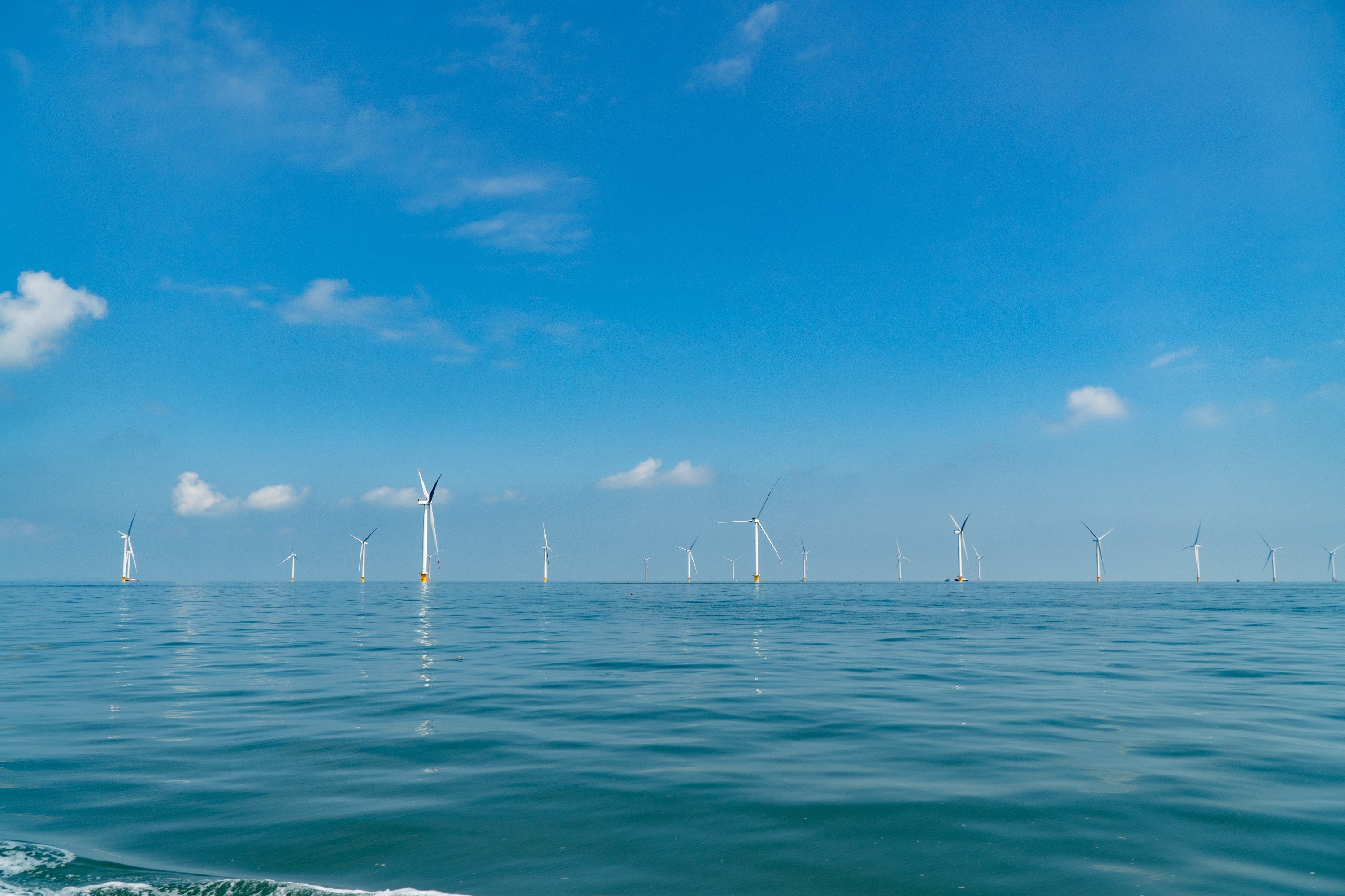 山东半岛南U场址海上风电项目航拍图（辛戈摄）