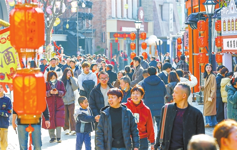 “欢乐九江GO”点燃九江年味 大中路和洋街成最热打卡地