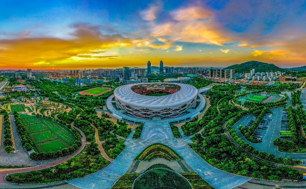 这就是枣庄丨服务企业“马力全开”，枣庄擂鼓冲刺“十五五”开局