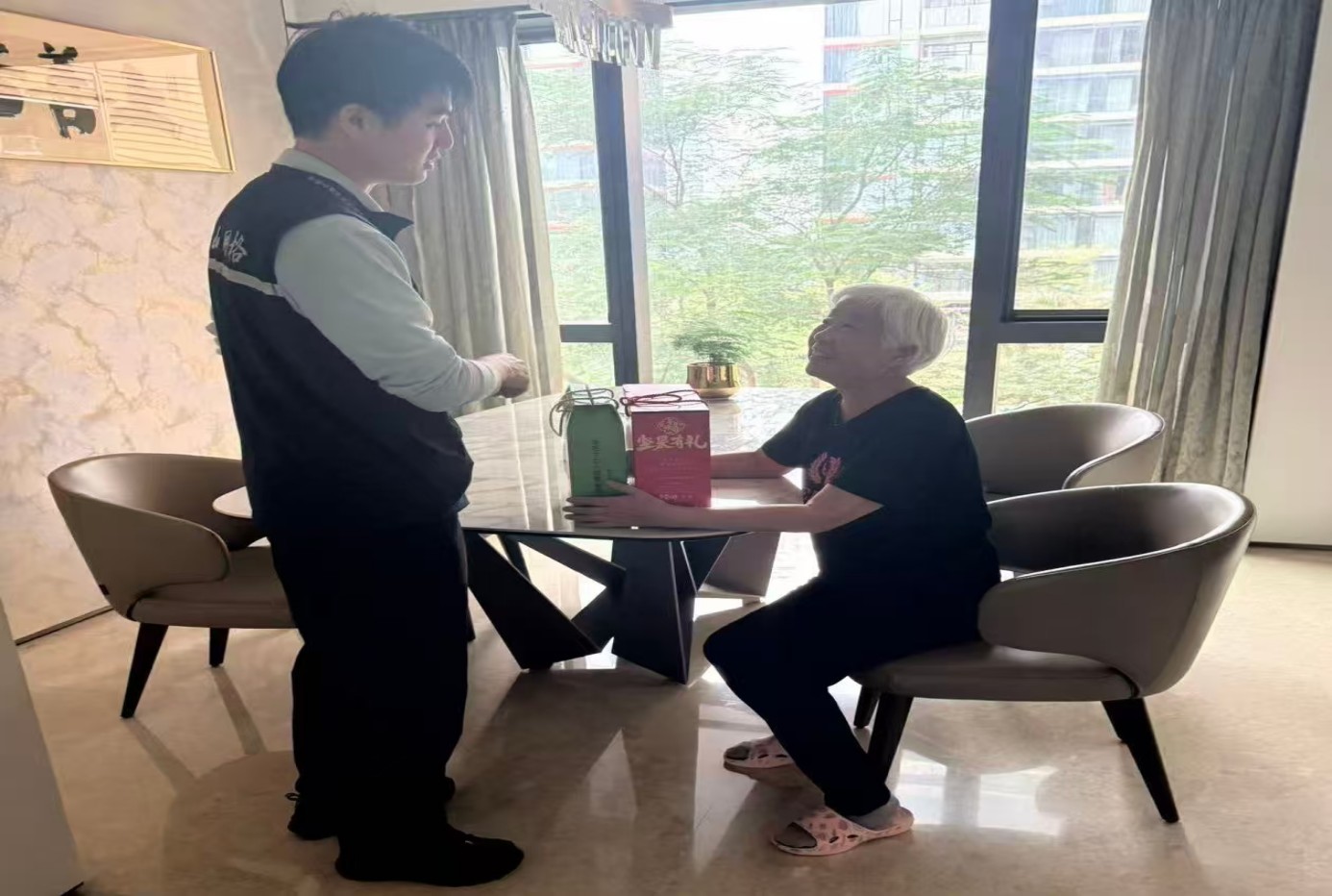 高龄服务 “马上好 ” 网格守护“马上到 ”