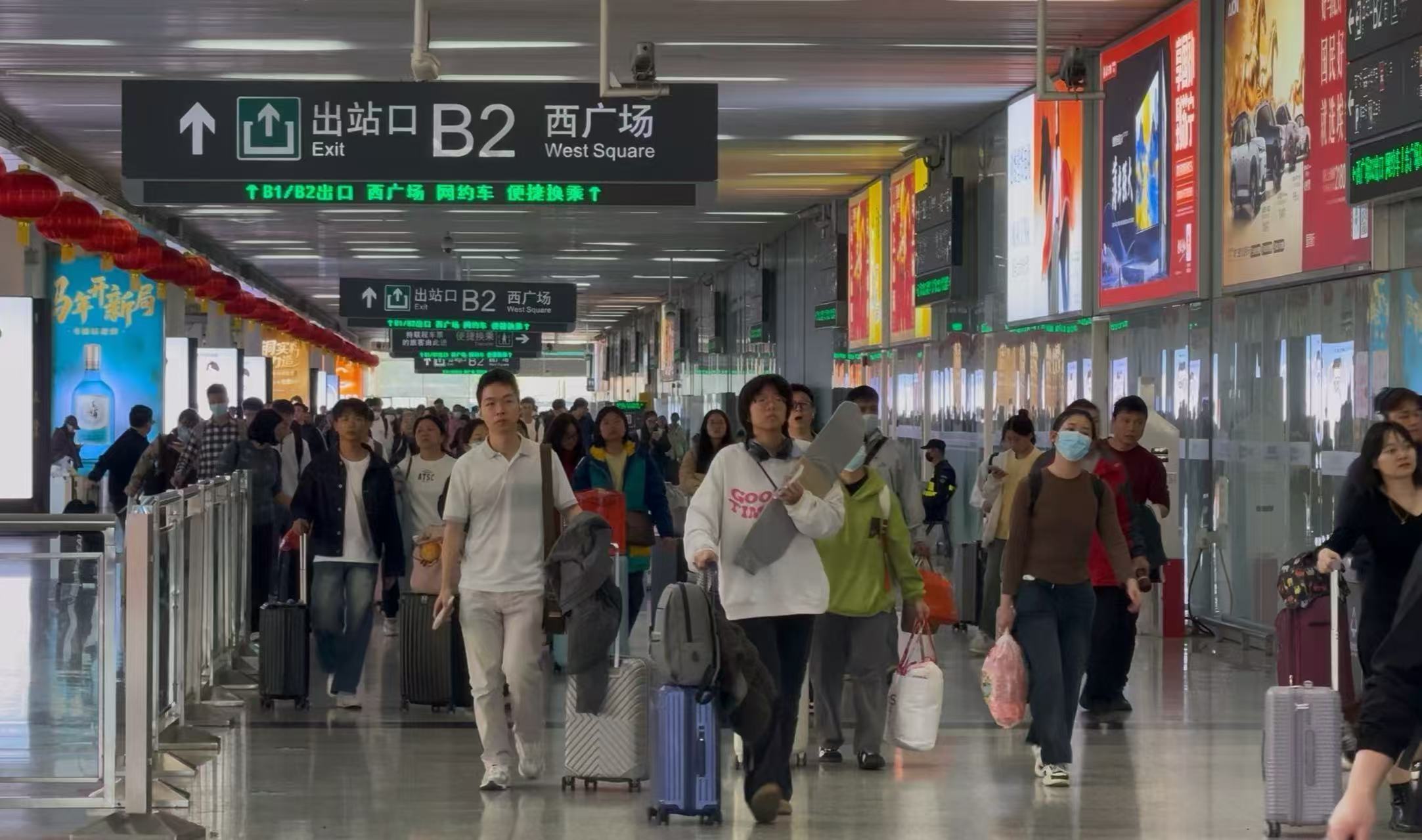 马年春来早,深圳铁路全力保障广大旅客返深返岗