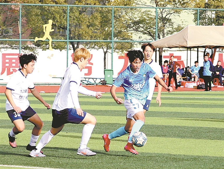 九江市足球超级联赛激战正酣（图）