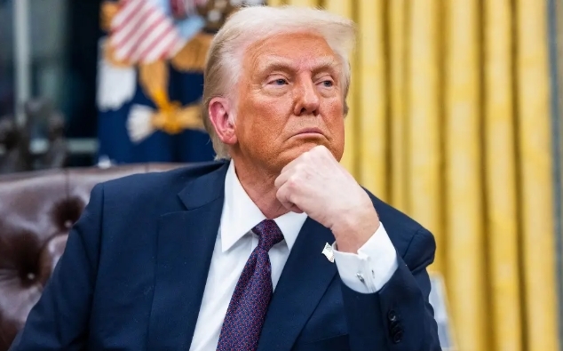 中期选举临近,顾问们希望特朗普专注这件事