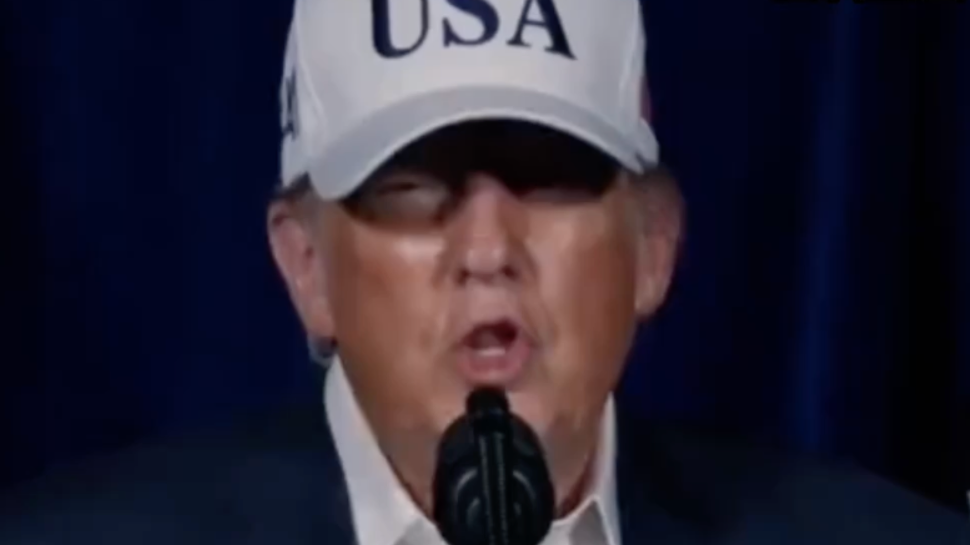 特朗普：伊朗称今天要发动非常猛烈的打击，他们最好别这么做，否则我们将以史无前例的武力打击他们