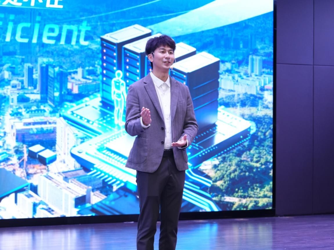 青年干部担当“未来推介官” ——大浪街道“战训分队”以“场景推介会”交出别样答卷