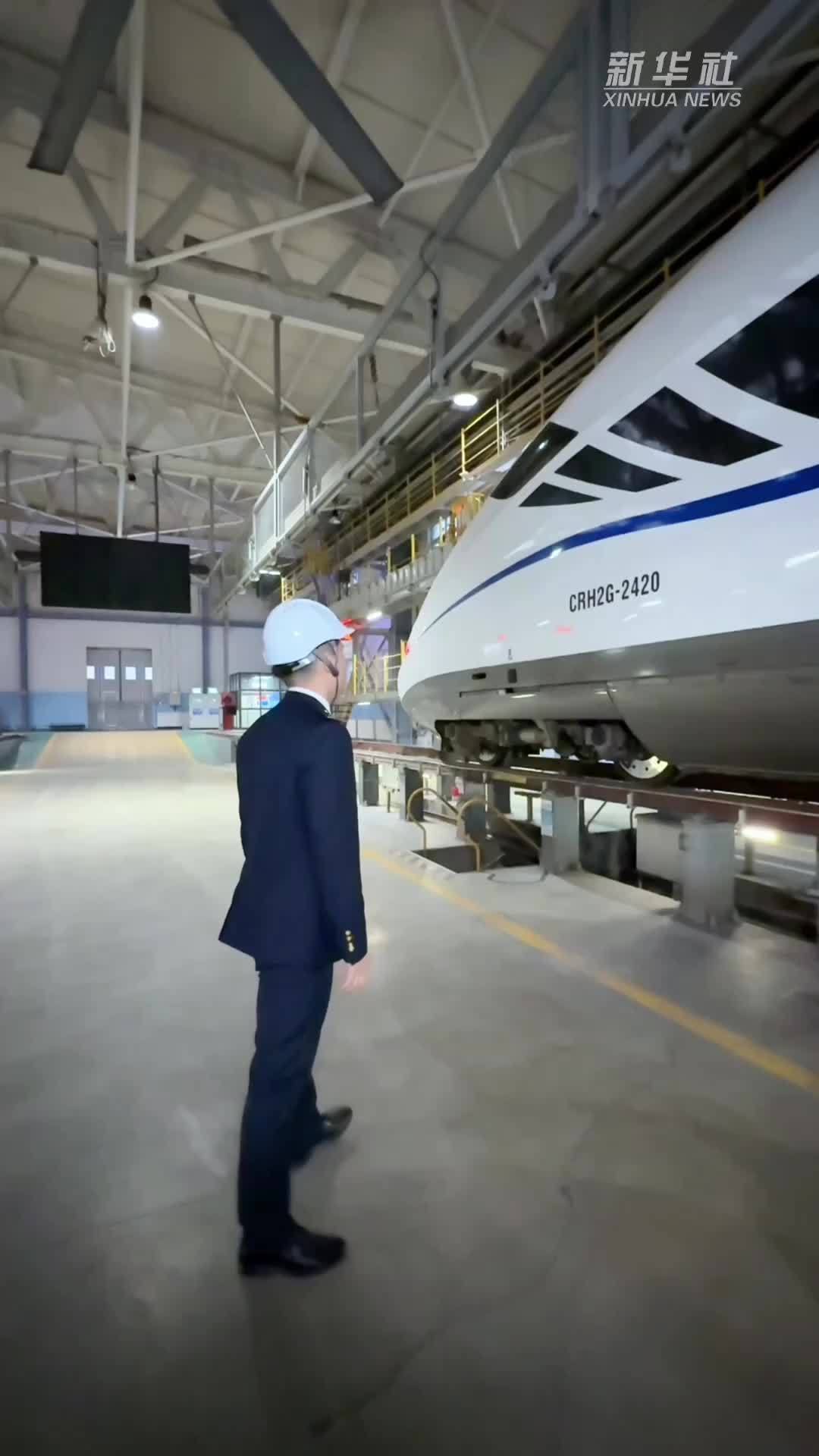 秀我中国｜小维说春运：一起认识CRH2G型高寒动车组