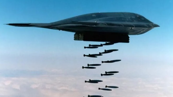 美军证实出动B-2轰炸伊朗地下导弹装置