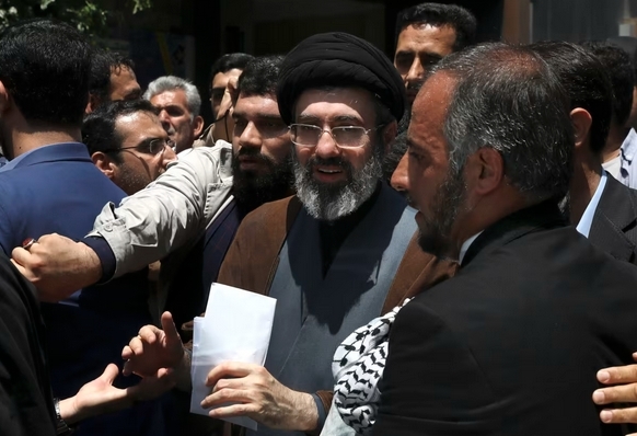 哈梅内伊之子或任伊朗最高领袖?白宫回应