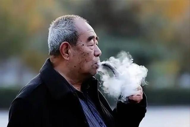 医师含泪领导:男性若戒掉抽烟,用不了半年,肉体或会有5个篡改