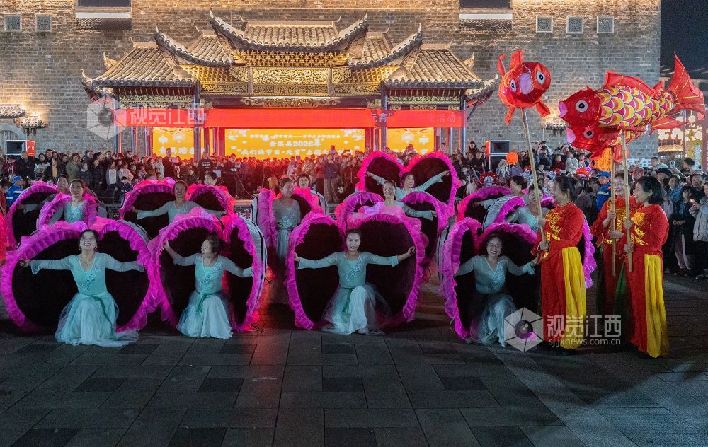 江西金溪：非遗闹元宵（图）