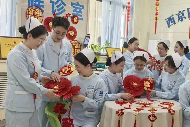 暖“心”闻：这个春节他们用“敬业福”守护患者“平安福”
