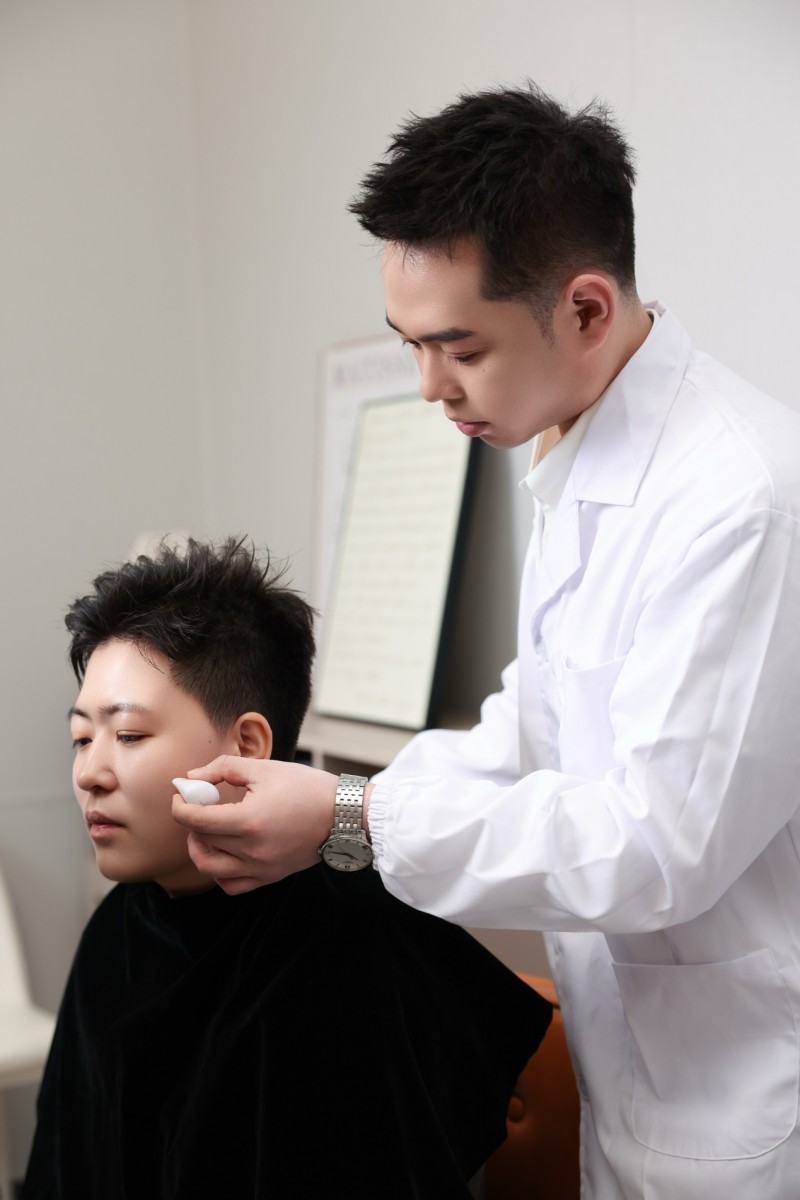 伊的家高级健康管理师郑保林:专业践行初心精准守护肌肤健康(图4)