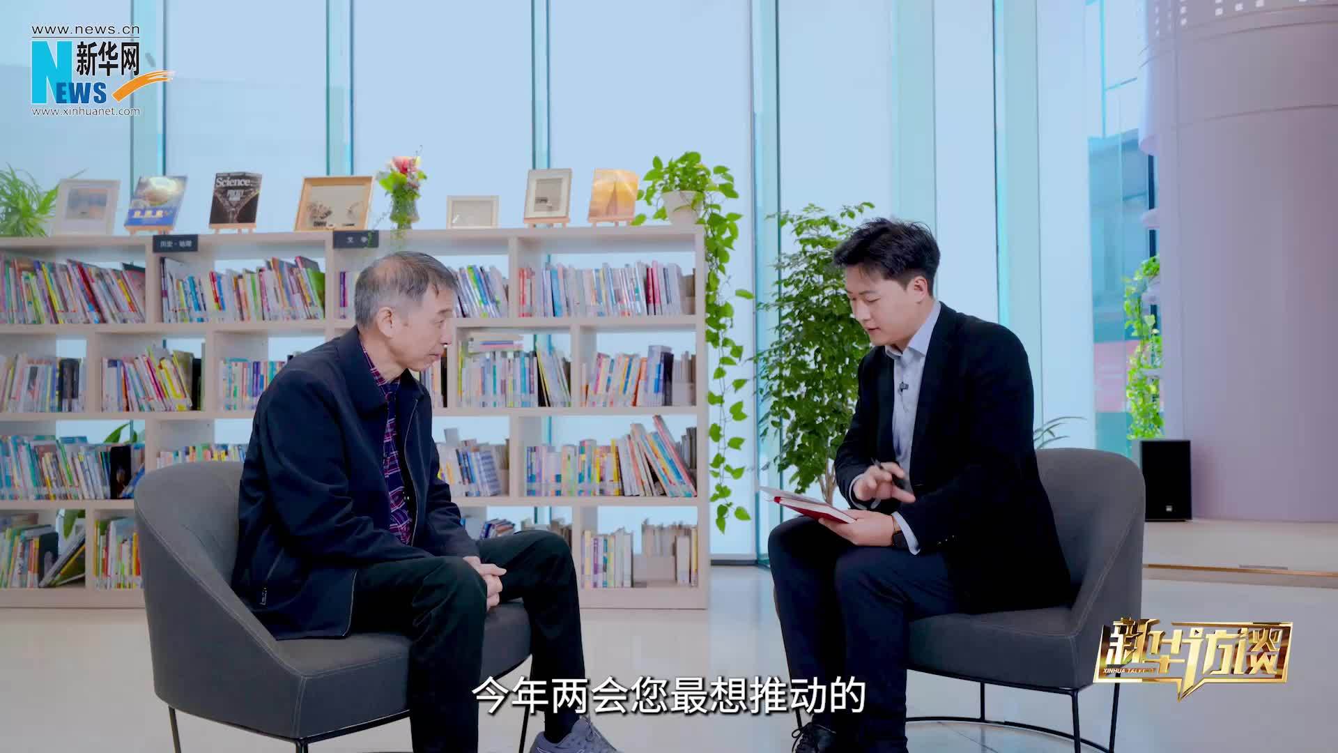 大国科技新看点｜人工智能是要服务人而非替代人——专访全国政协委员、之江实验室主任王坚