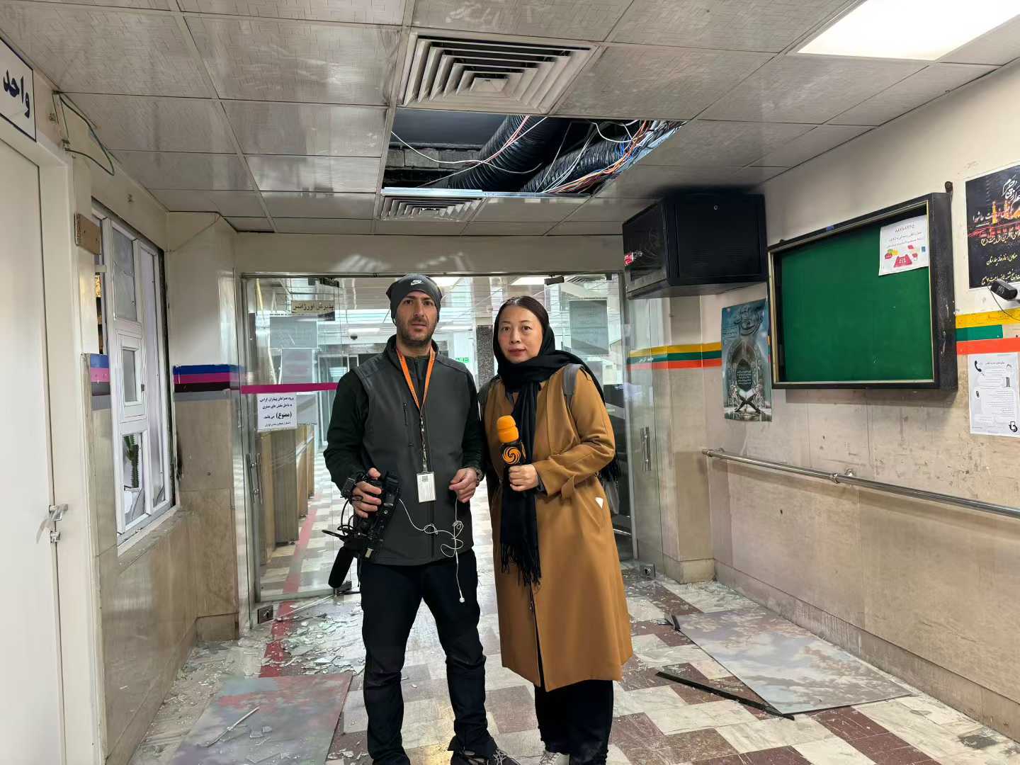 凤凰女记者战地日记丨医院被炸，一个年轻人说着说着就哭了，让人心里发紧